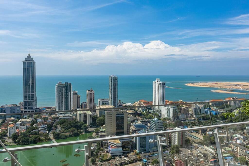 Ferienwohnung Altair Luxury Colombo By Miracle Exterior foto